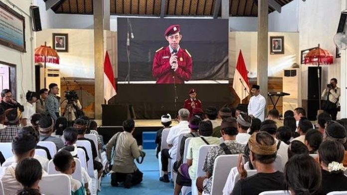 momen-siswa-sekolah-rakyat-curhat-langsung-ke-prabowo-evadetikcom-1780809135721_169 (1)